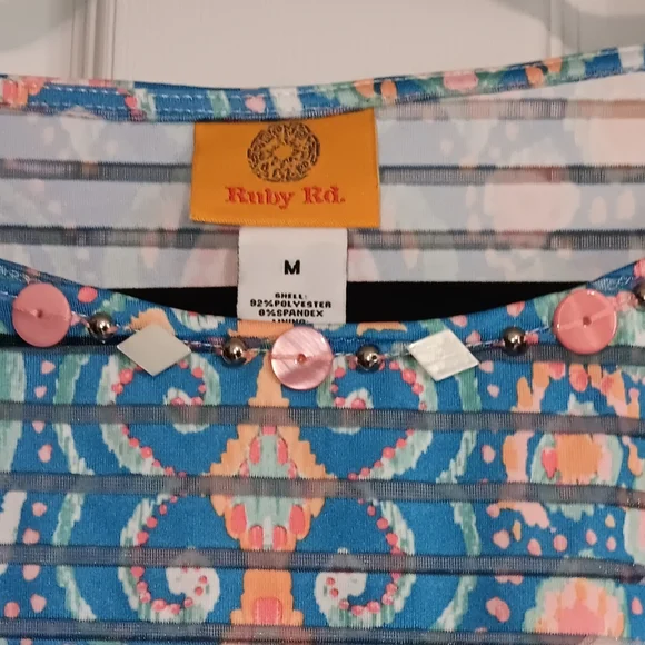 Ruby Rd top - Picture 2 of 3